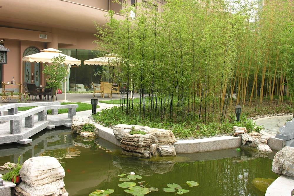 Hotel Asia Hotel Beijing 5*